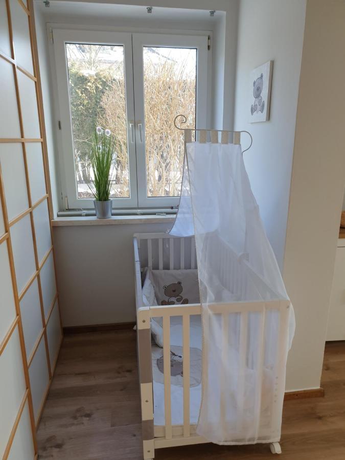 Family Apartment Linz Wohnen Mit Garten Am Fusse Des Poestlingbergs Top Lage Villenviertel Exteriör bild